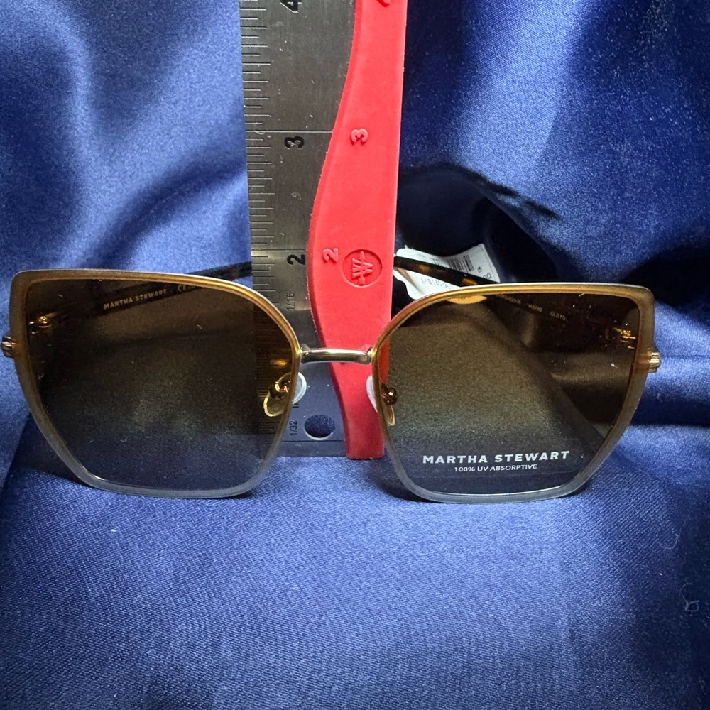 🌞Martha Stewart Sunglasses Tortoise Shell Black Amber NWT - Picture 7 of 9